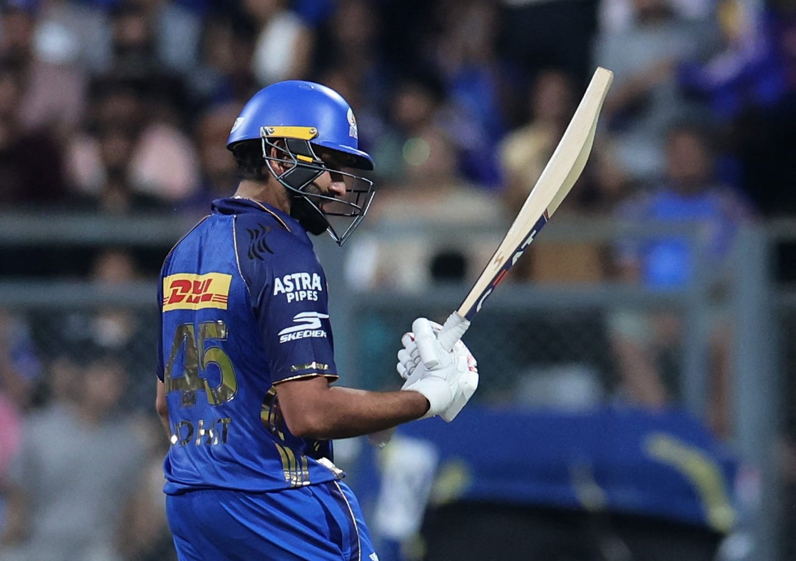 Rohit Sharma propels Mumbai Indians to sweeping 6-wicket win over Lucknow Super Giants