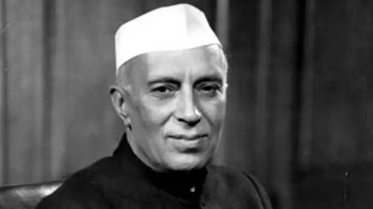जवाहरलाल नेहरू की पुण्यतिथि पर सत्ता पक्ष और विपक्ष के नेताओं ने दी श्रद्धांजलि, योगदान को किया याद
