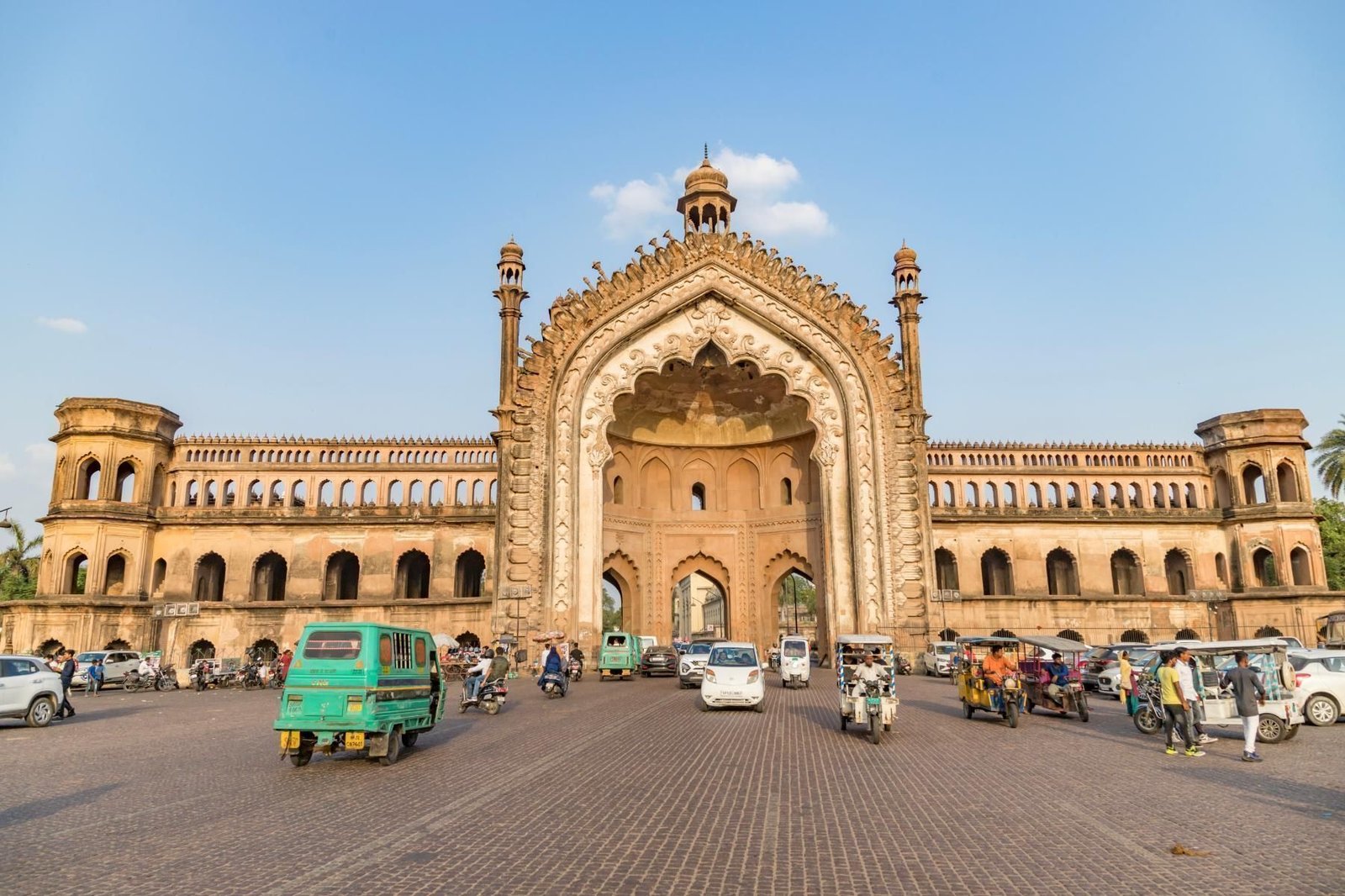 6 Emerging Tier 2 Cities in India to Invest in 2026