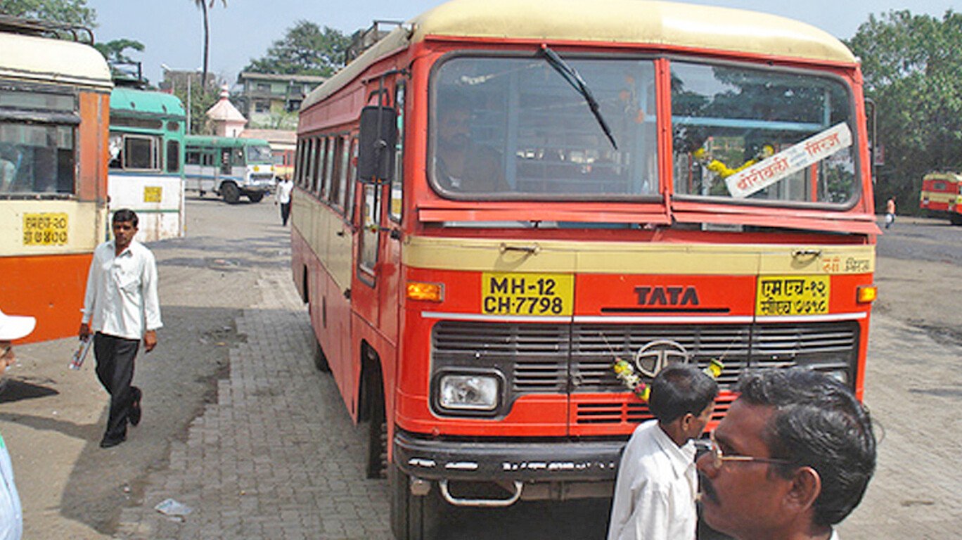 MSRTC Warns Vendors Against Overcharging for NCMC Smart Cards