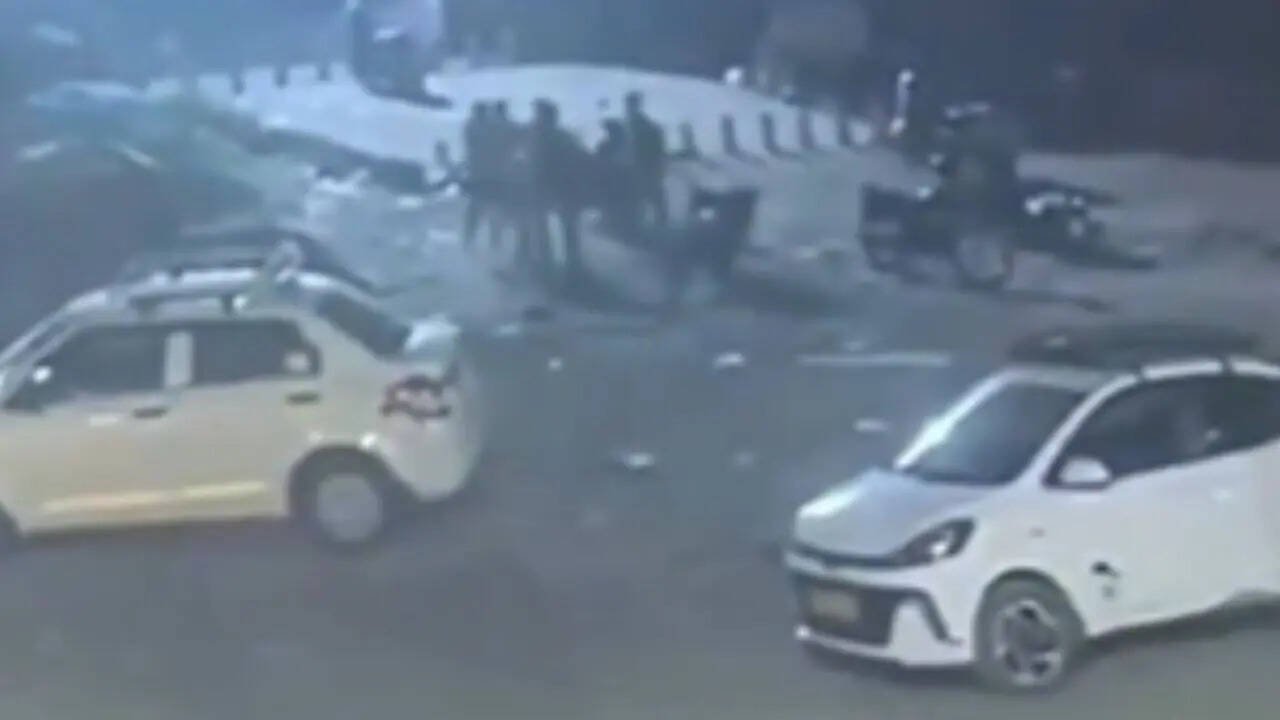 22-year-old man assaulted by friends, thrown on railway tracks in Delhi; watch