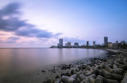 Worli Sea Face Mumbai - Real Estate Facets &amp; Best Places to Visit