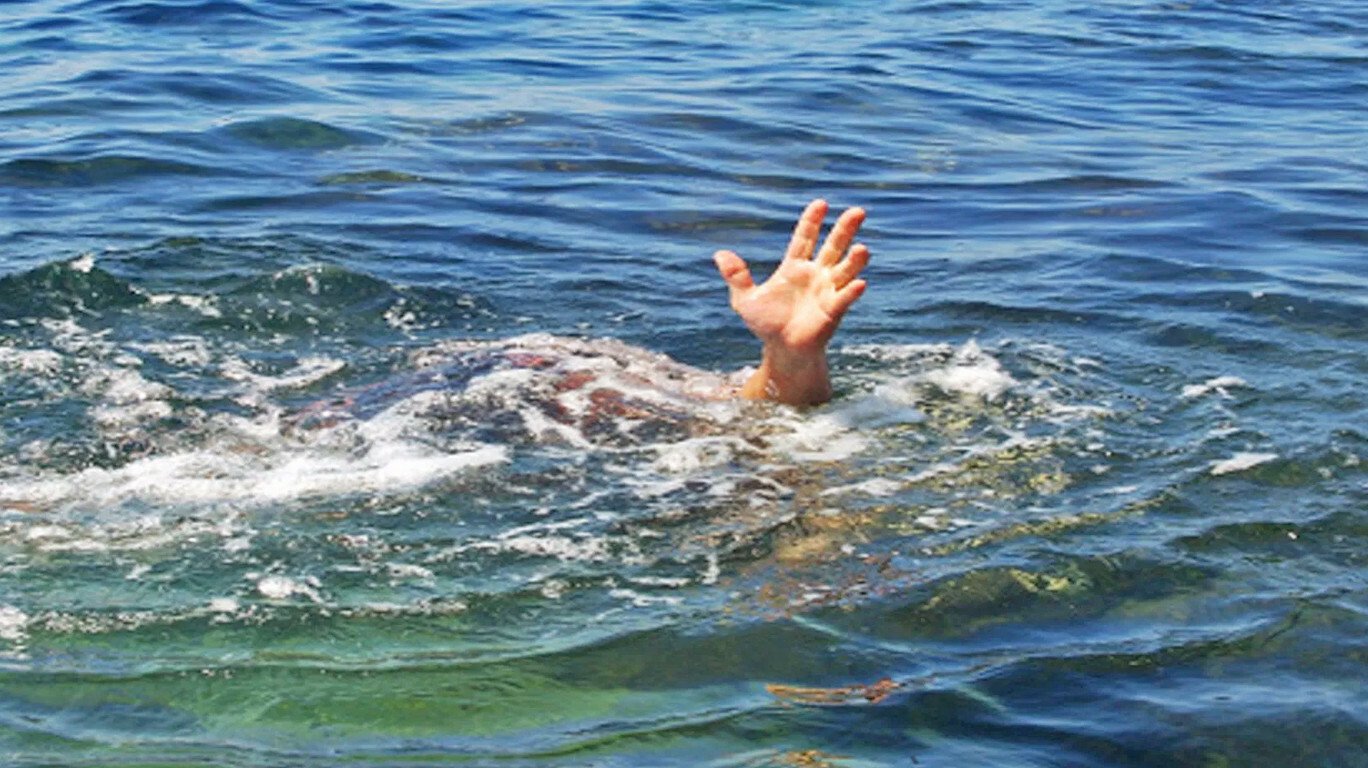 Mumbai: 19-Year-Old Drowns in Kurla's Sheetal Talav; Police Probe Cause of Death