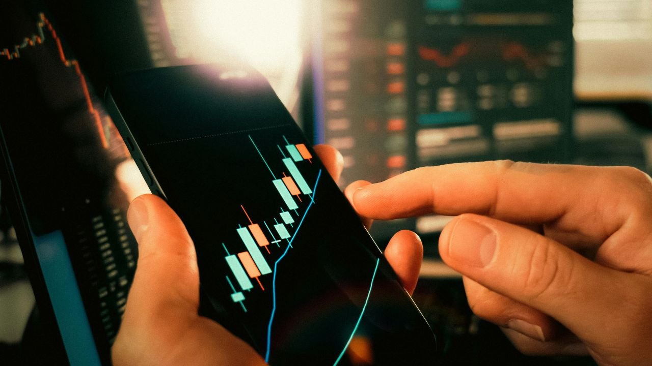 Bajaj Finance a strong compounder, prefer food delivery over QSR: Dipan Mehta