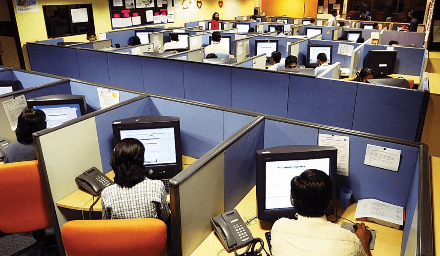 Mumbai Police Bust Three Fake Call Centres in Kurla; 12 Arrested, INR 17 Lakh Worth of Assets Seized