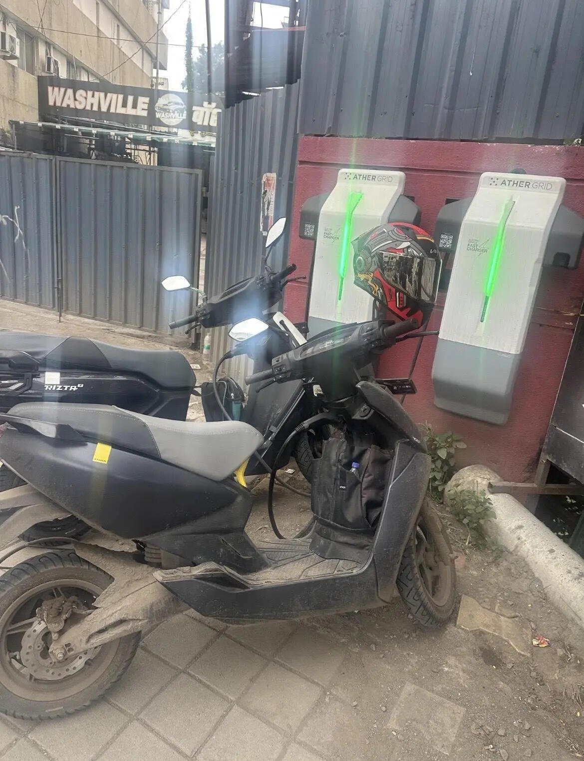 Discoms push charging network for EV expansion in city