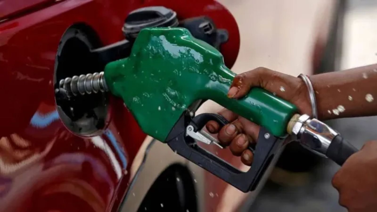 Delhi taxi, transporters association to march to Parliament over ethanol-blended petrol