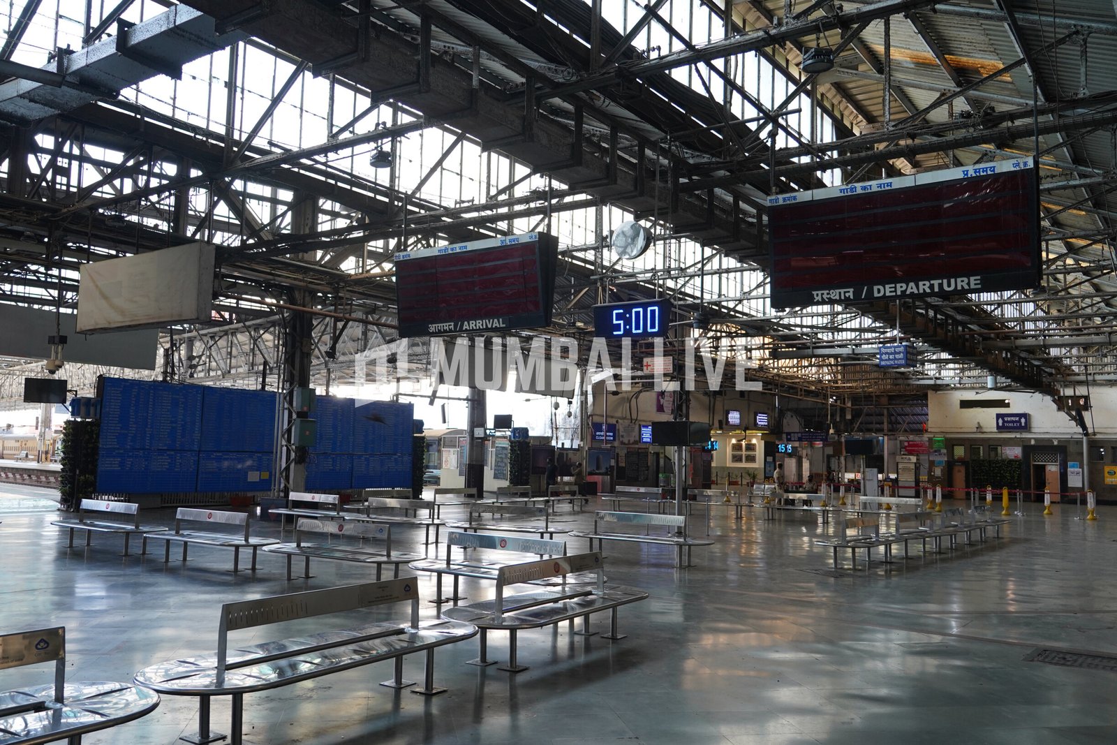 CSMT Redevelopment Hits Slowdown Amid West Asia Conflict