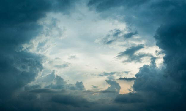 IMD Issues Orange Alert for Rain and Hailstorms in Parts of Maharashtra