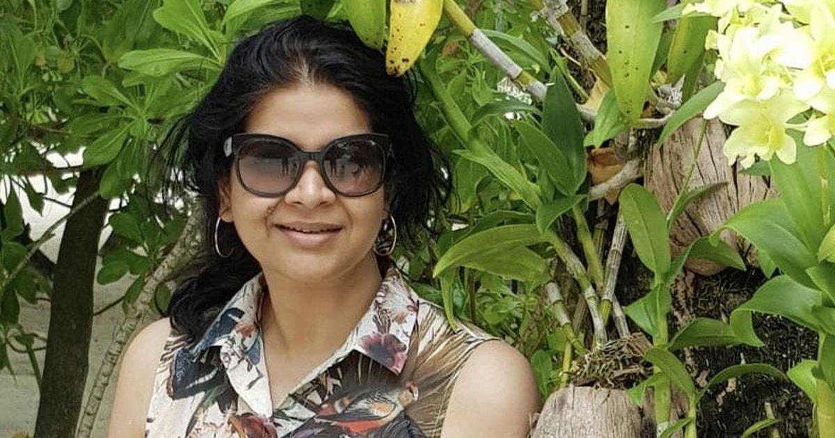 Folktale: The king’s twin princesses might be ill-fated. But they’re determined to live full lives