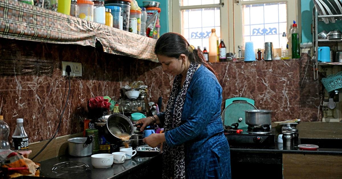 Eating out-eating in: How food apps have changed family bonds in urban India