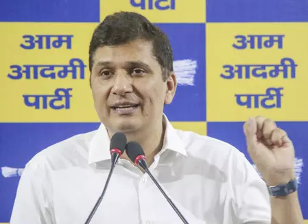 AAP नेता सौरभ भारद्वाज की बढ़ी मुश्किलें: दिल्ली पुलिस ने दर्ज की FIR, जानें क्या है पूरा मामला