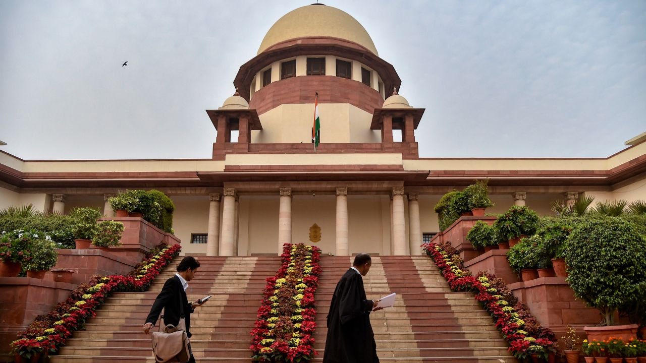SC grants bail to man accused of posing as PM Modi aide to extort money
