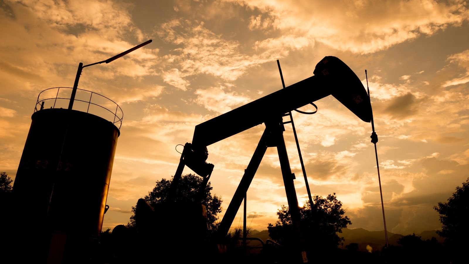 IEA's Russian oil output forecasts cut after Ukraine attacks