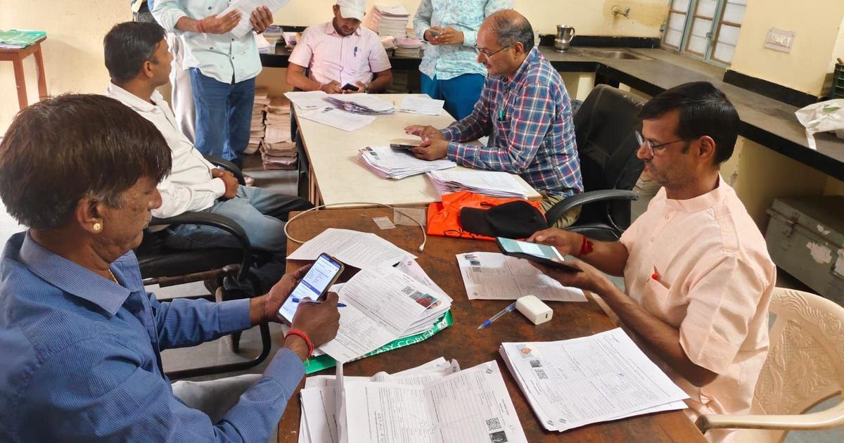 Karnataka SIR: BLOs filling forms in mosques, no door-to-door survey, allege BJP, JD(S)