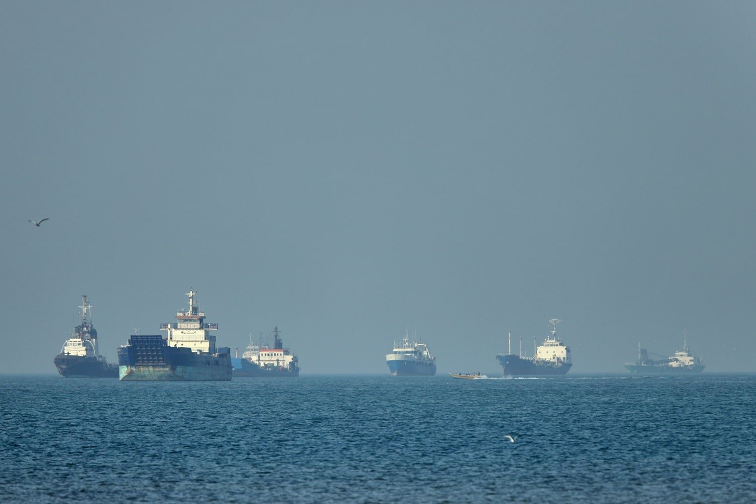 Iran would open Strait of Hormuz 30 days after deal with US to end fighting, Nikkei reports citing source