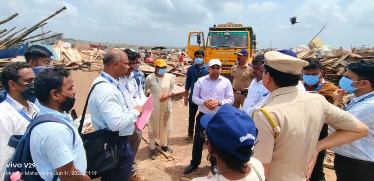 Goregaon-Mulund Link Road: 14 acres of land cleared in Mumbai suburbs during anti-encroachment drive