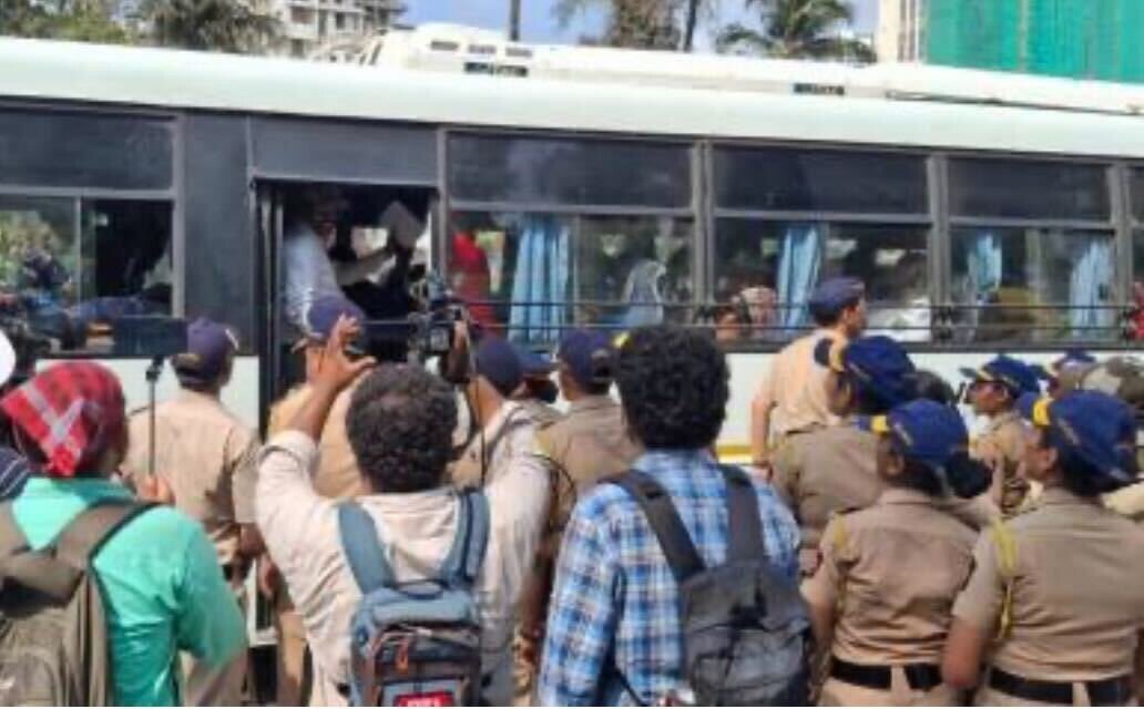 Mumbai: Raju Shetti, Farmers Detained During Protest Over Crop Compensation